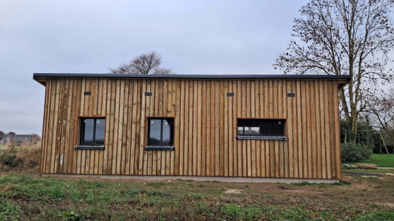 Reconstruction d’un garage avec la création de la charpente 12M / 6M suite aux dégâts de la tempête en Seine-Maritime proche de Fécamp